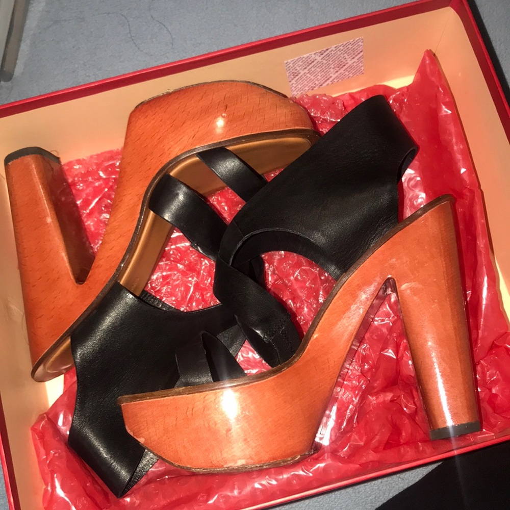 Charles Jourdan Wooden Chunky Heels